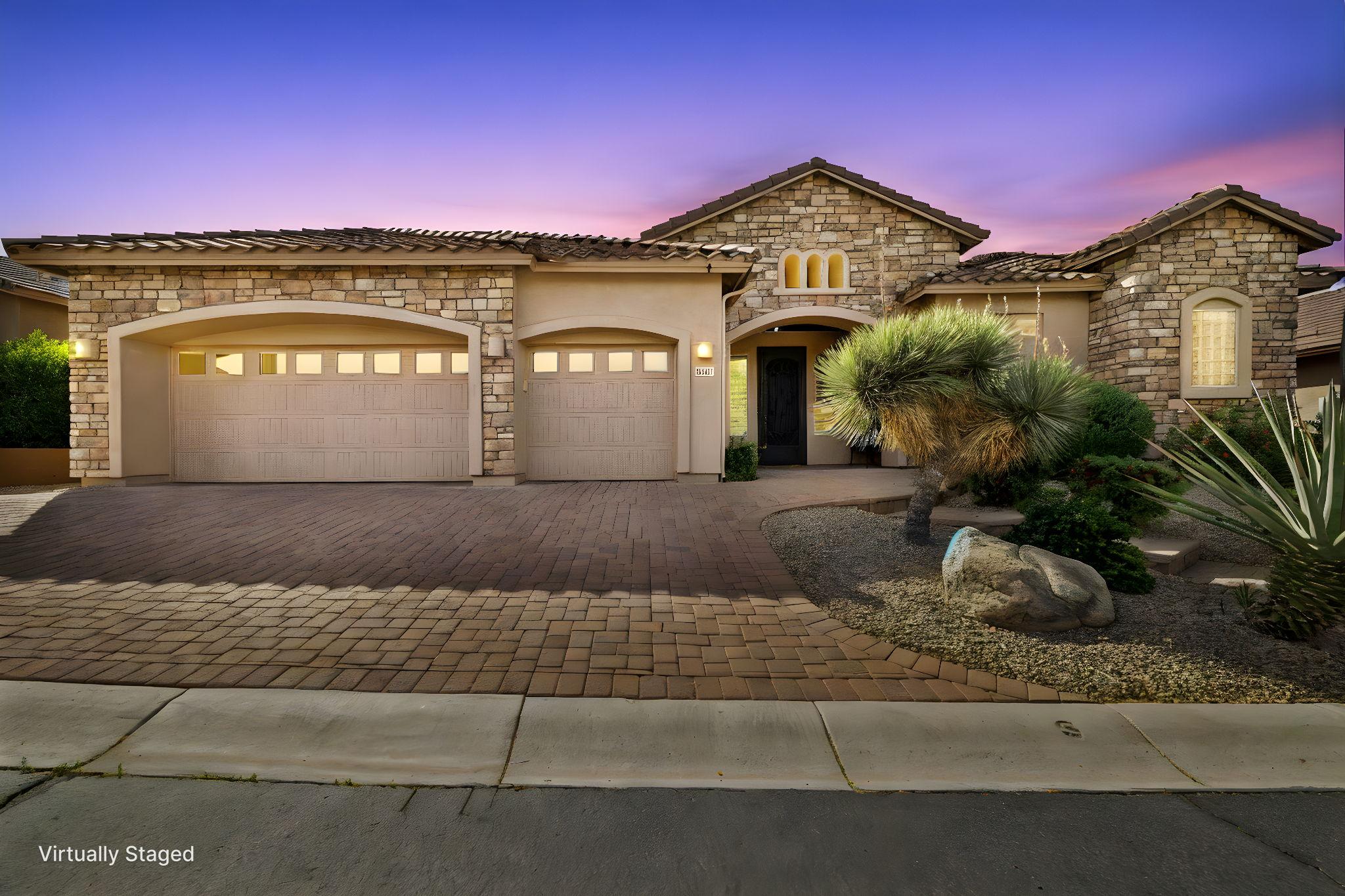 5831 E Sierra Sunset TRL